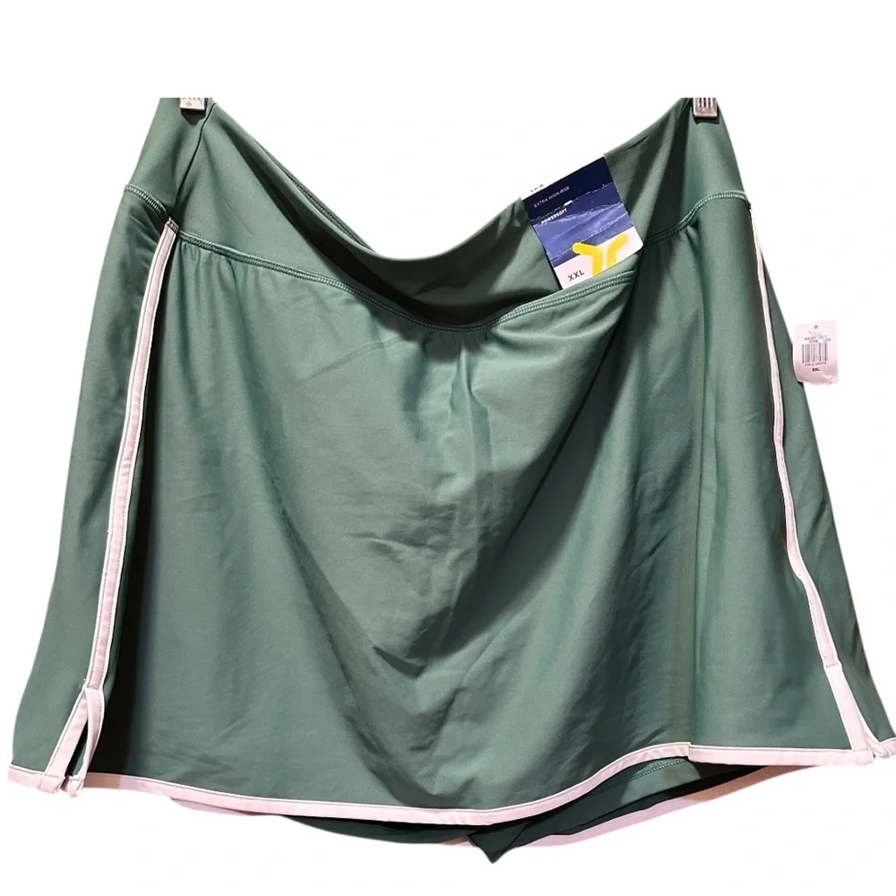 NWT Old Navy Green Women's Skorts